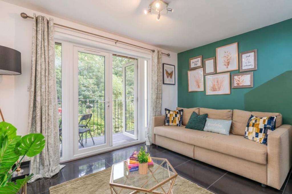 Forest View Apartment- Private Balcony Southampton Exterior foto